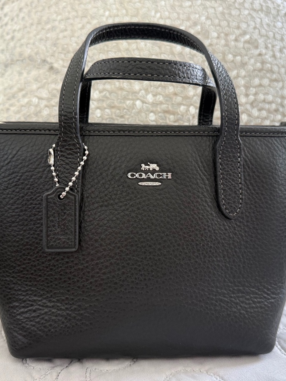 Coach City Mini Tote Bag in Black Pebbled Leather (CW031) NWOT